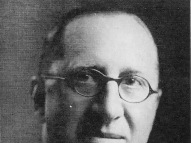 Eye blackening: Causes, consequences, remedies, and precautions