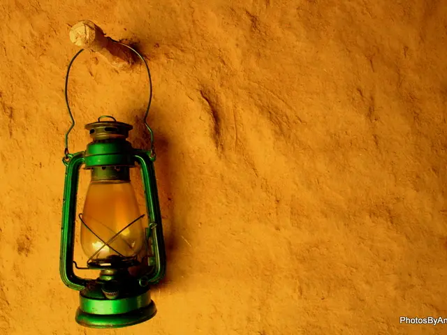 Headaches linked to shifting barometric pressure and association with migraine episodes