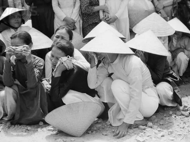 Memorial service for jet crash victims in Bangladesh