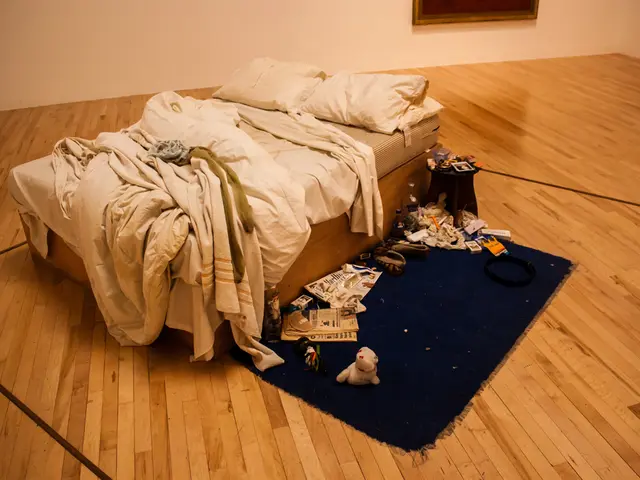 Duration of lice survival: Details about their presence in carpets, furniture, brushes, and various...