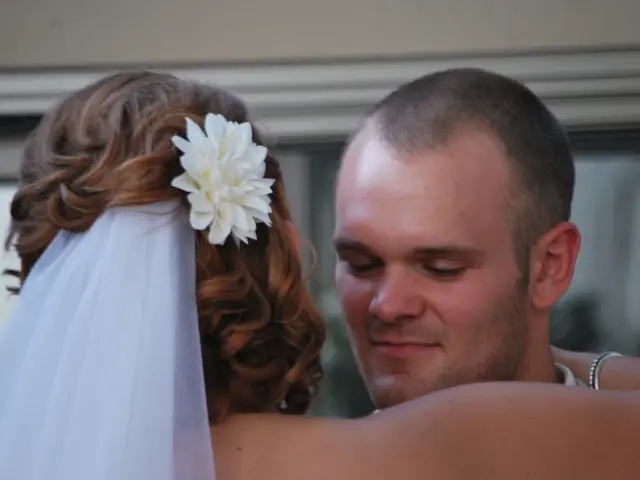 Distance Romance: Does It Truly Hold Up?