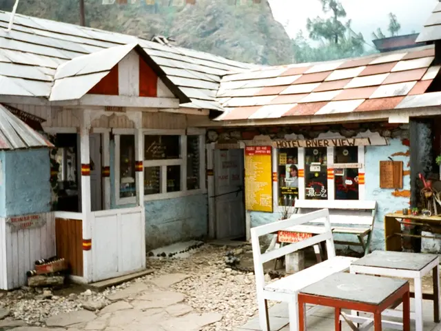 Archaeologists uncover children from ancient history