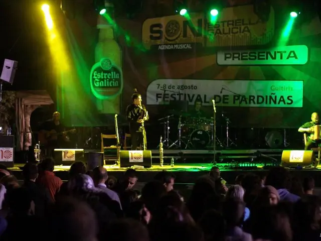 Performer Halts Live Performance Upon Observing 'Negligent' Audience Member's Behavior; His...