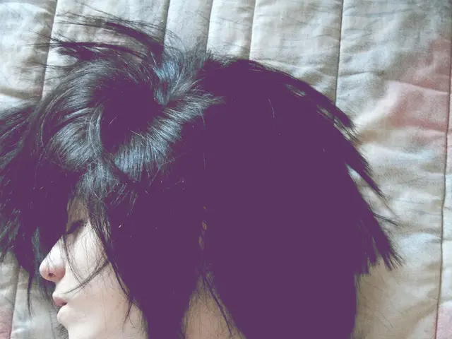 Woman in menopause requires a new mattress: Experts suggest essential characteristics to consider