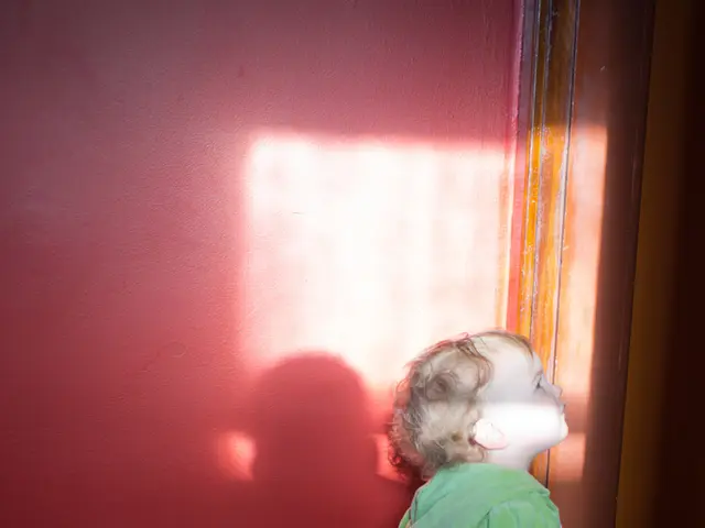 Sarcoma subtype characterized by small, round cells: Causes, signs, and additional details