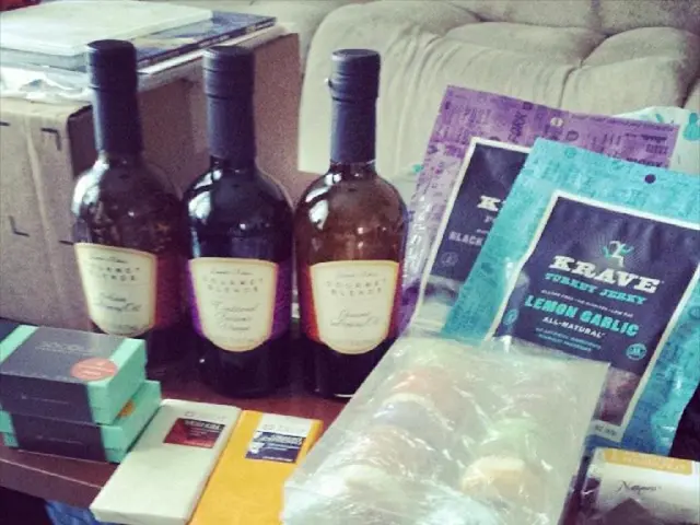 Domestic wine now being secretly sold in Sochi markets from concealed storage areas