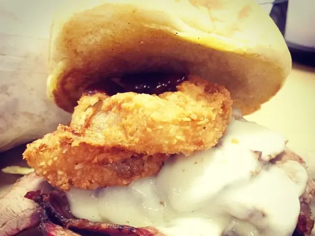 Diet Showdown: Paleo vs Whole30 Comparison