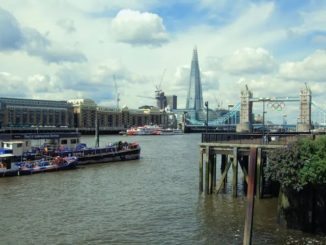 Interpreting Subaquatic Dreams: Unveiling the Secret Symbolism Within Your Nocturnal Visions